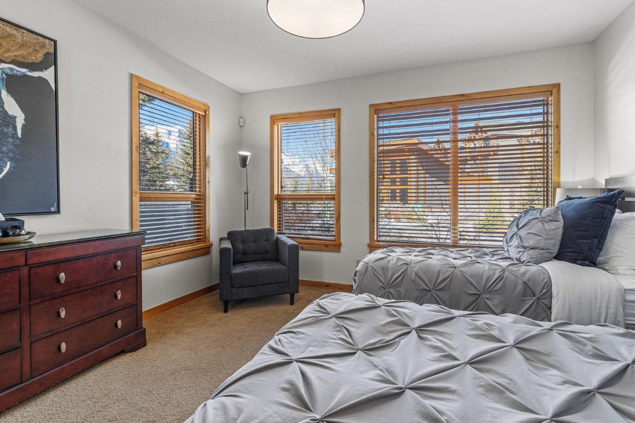 קאנמור 3 Bedroom Condo By Canadian Rockies Vacation Rentals מראה חיצוני תמונה